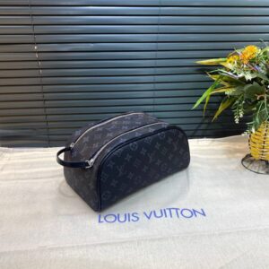 Louis Vuitton Neseser