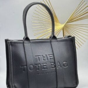 THE TOTE BAG